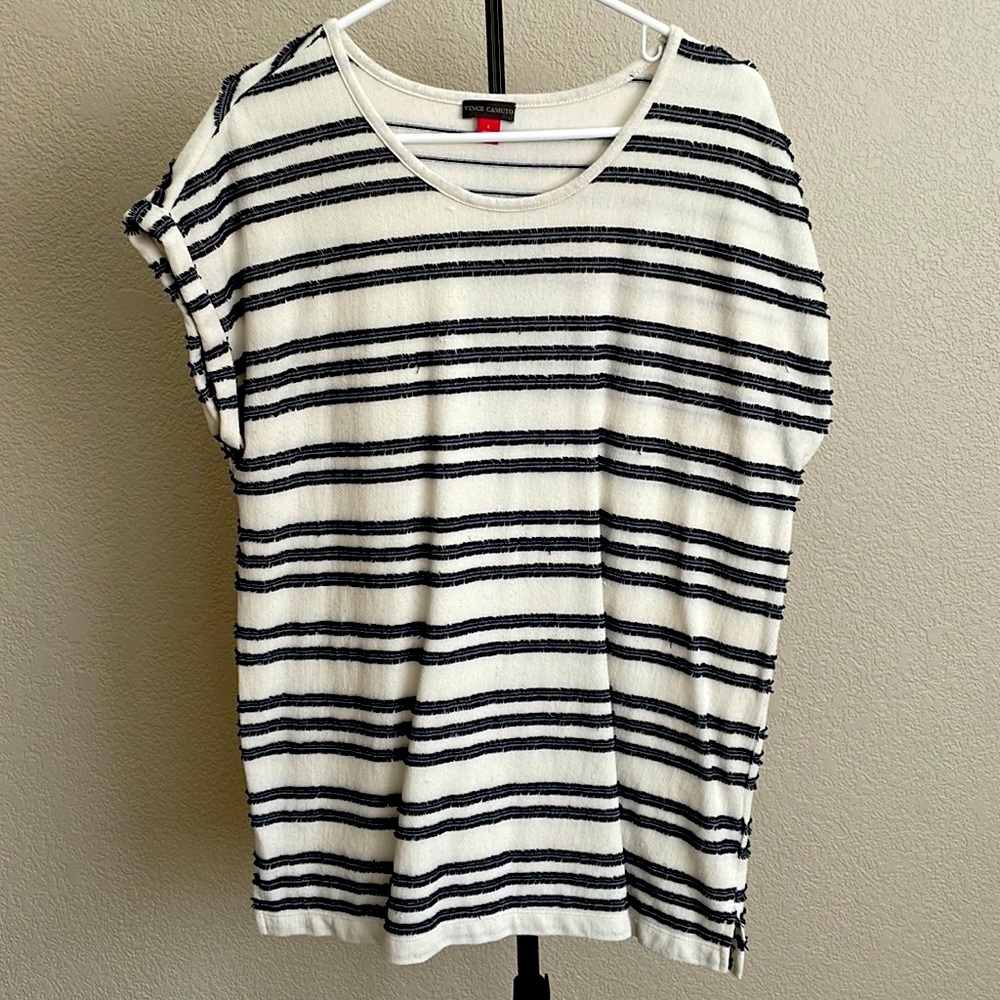 Vince Camuto Top